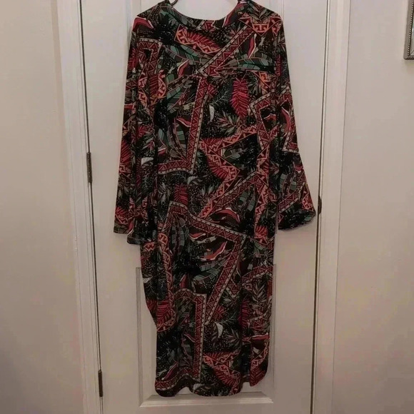 Attitudes by Renee Regular Global Illusions Printed Caftan Black Mosaic - Picture 3 of 10